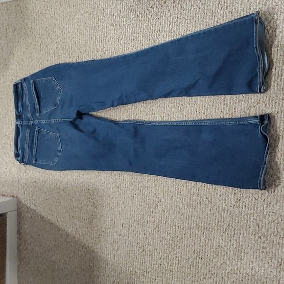 Old Navy Flare Jeans Higher High-Rise Size 2 - Picture 2 of 10